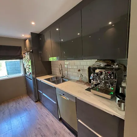 House With Big Terrace And Good Parking Place Holiday home Kristiansand
